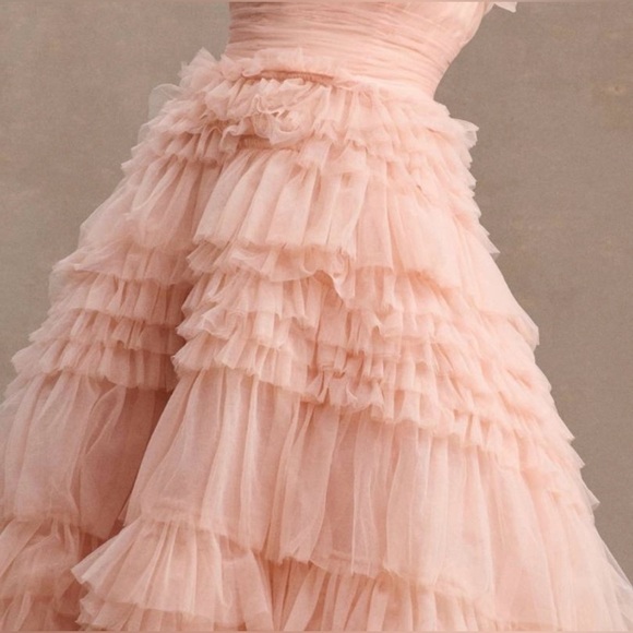 MAC DUGGAL tiered strapless tulle high low gown size 6 - Picture 3 of 15